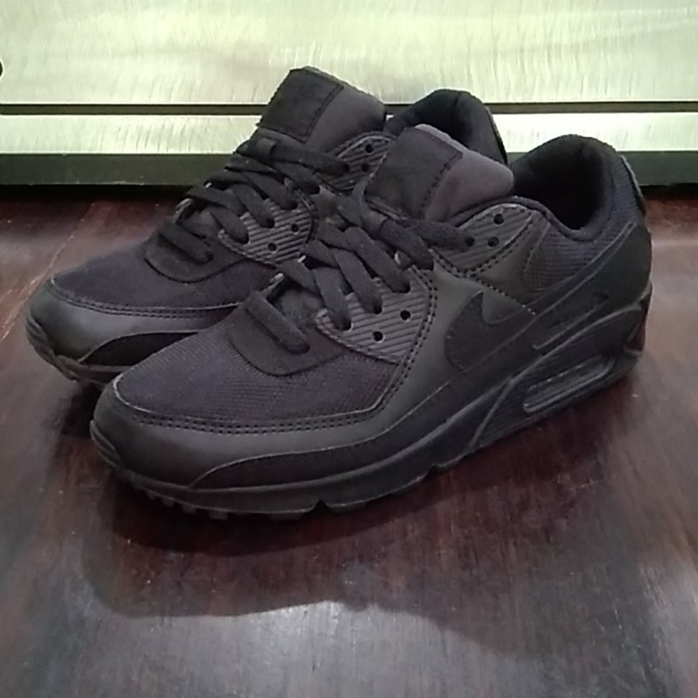 Nike Air Max Men's Running Shoes Size 6.5